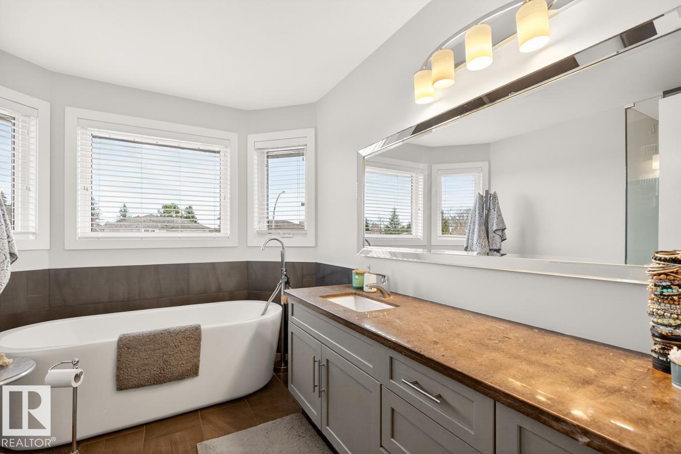 252 NORWICH BA, Sherwood Park