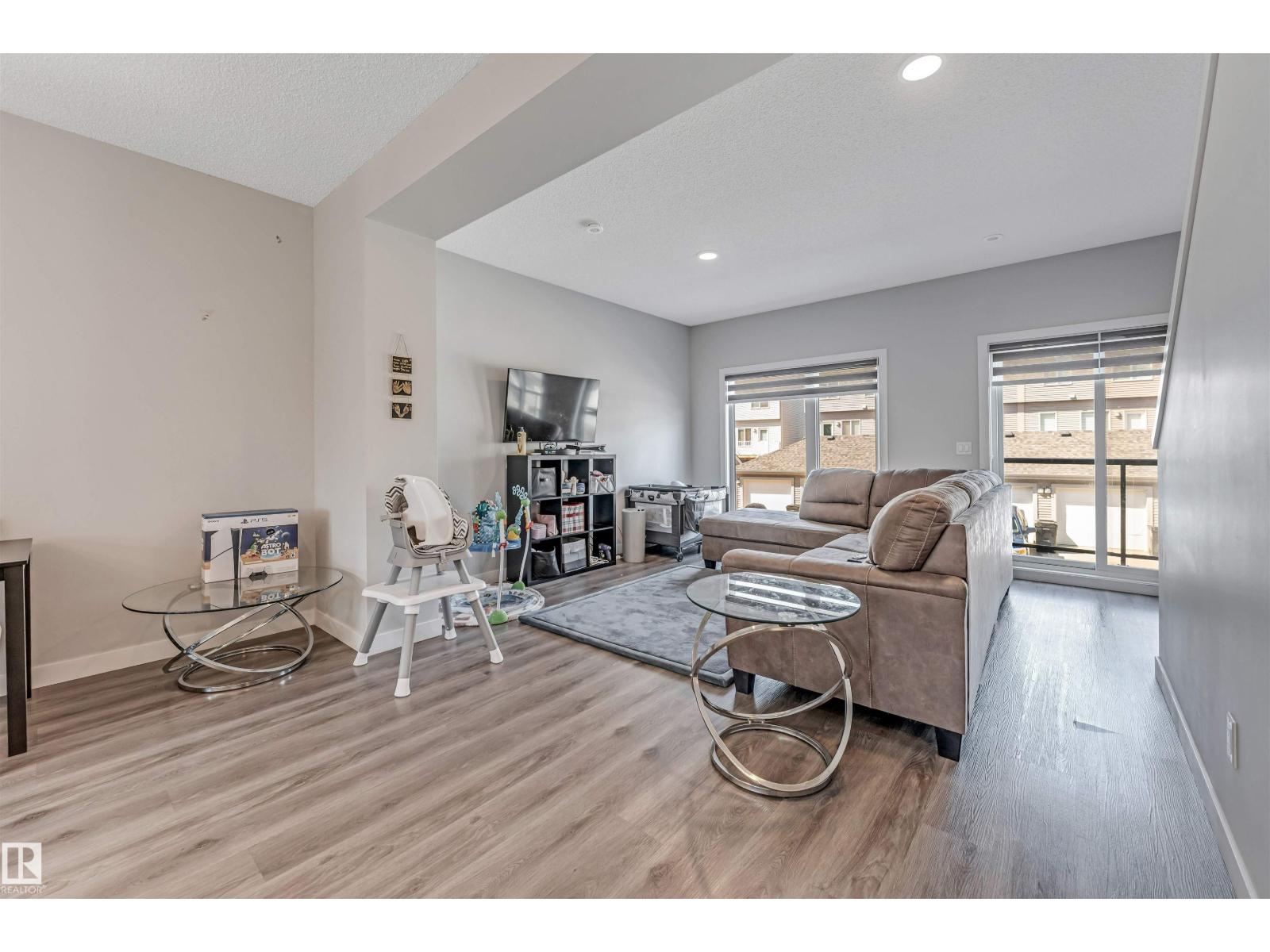 #21 11910 35 AV SW, Edmonton