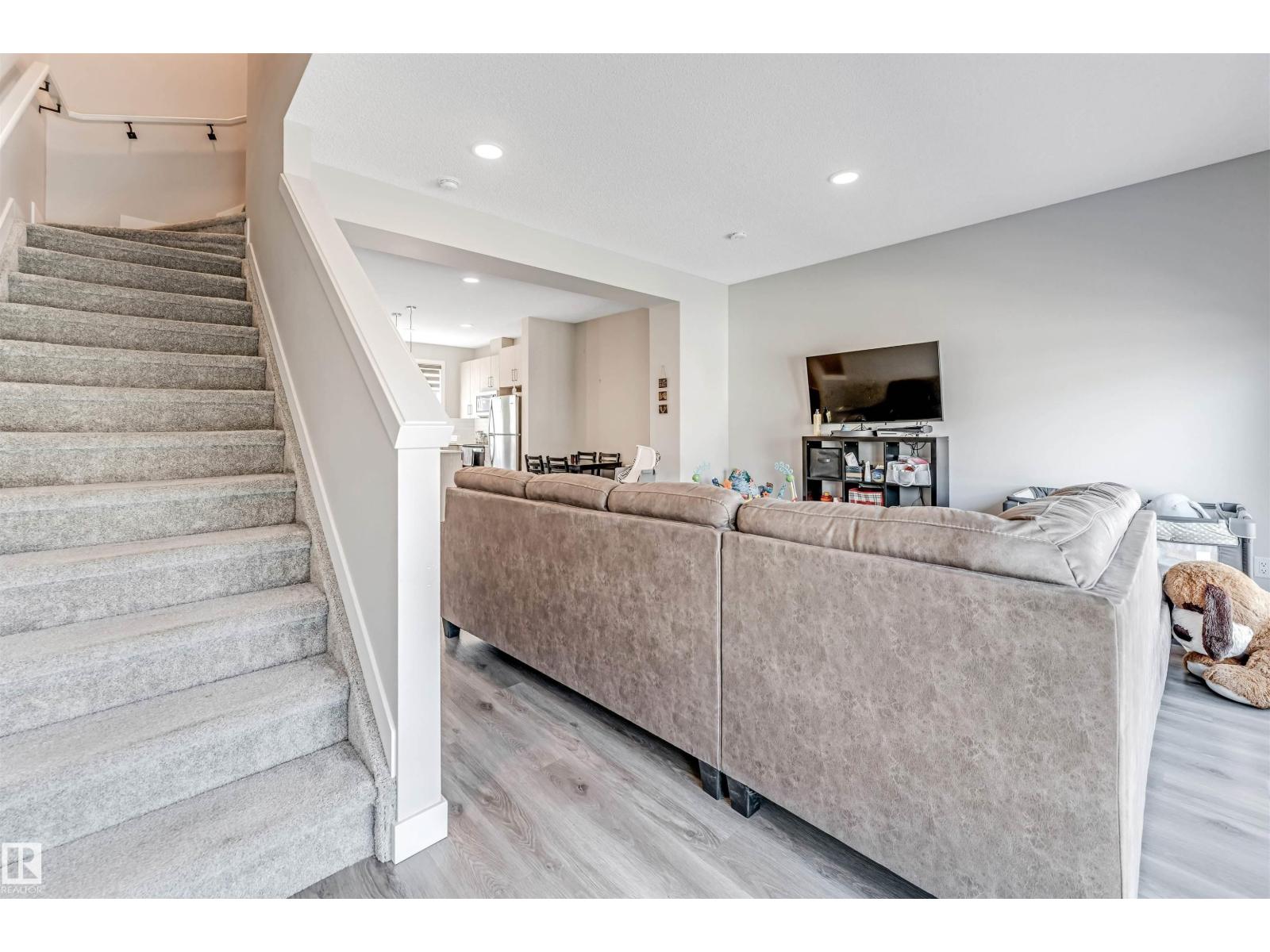 #21 11910 35 AV SW, Edmonton