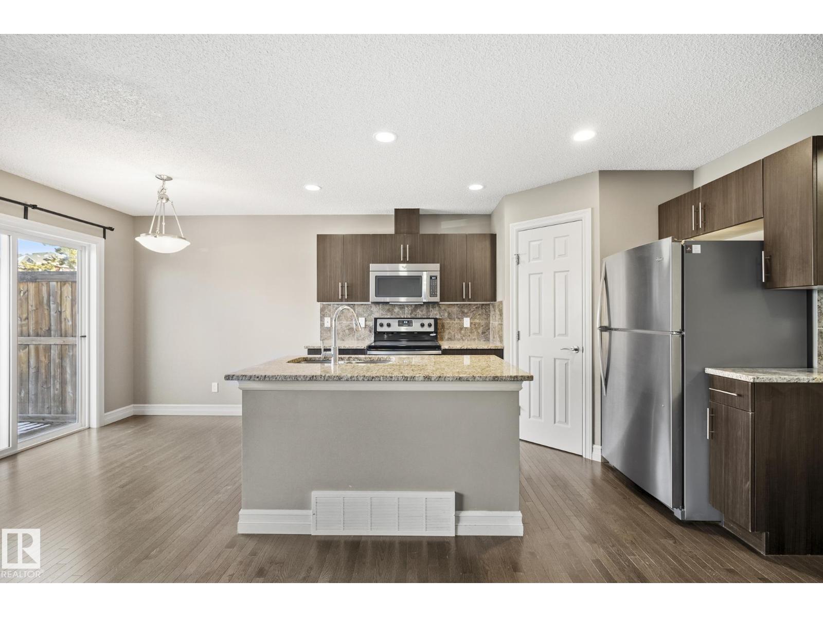 #87 219 CHARLOTTE WY, Sherwood Park