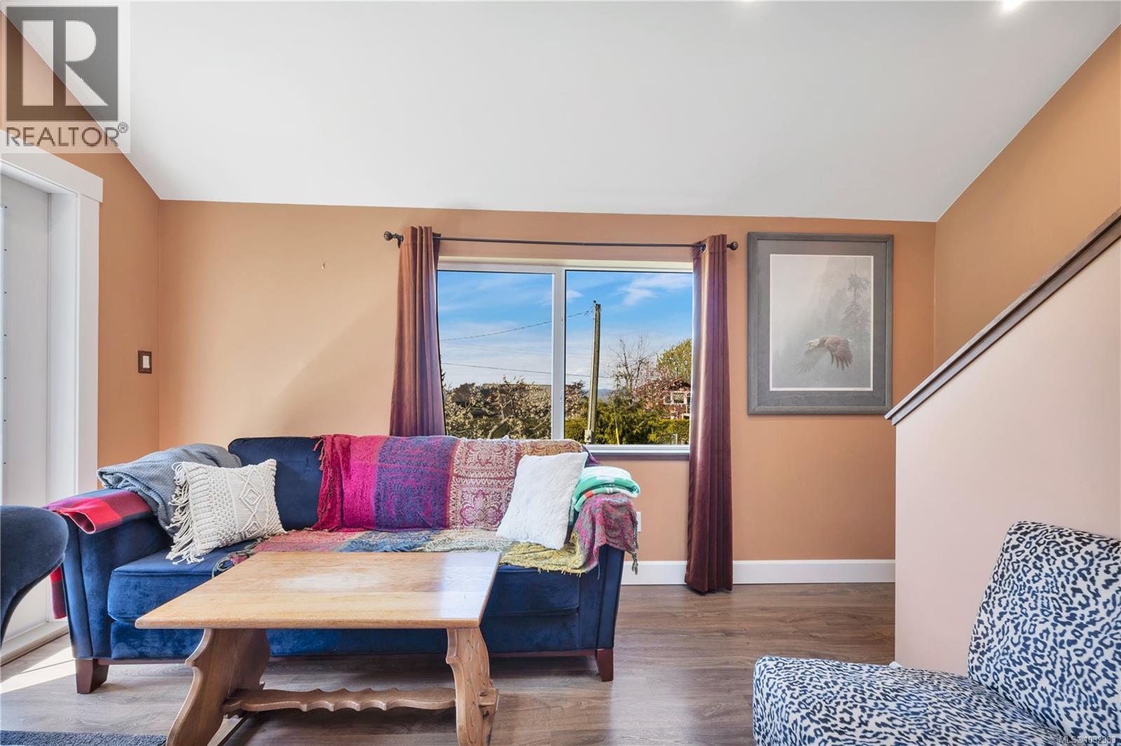 315 CRESCENT RD W - 36