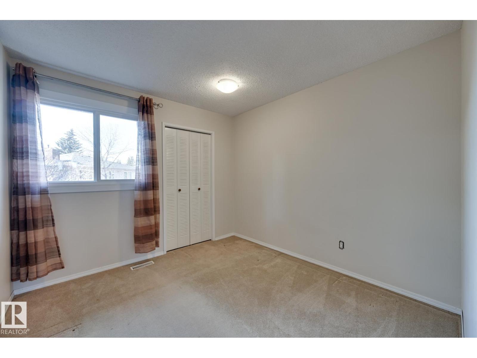 10634 158 AV NW, Edmonton