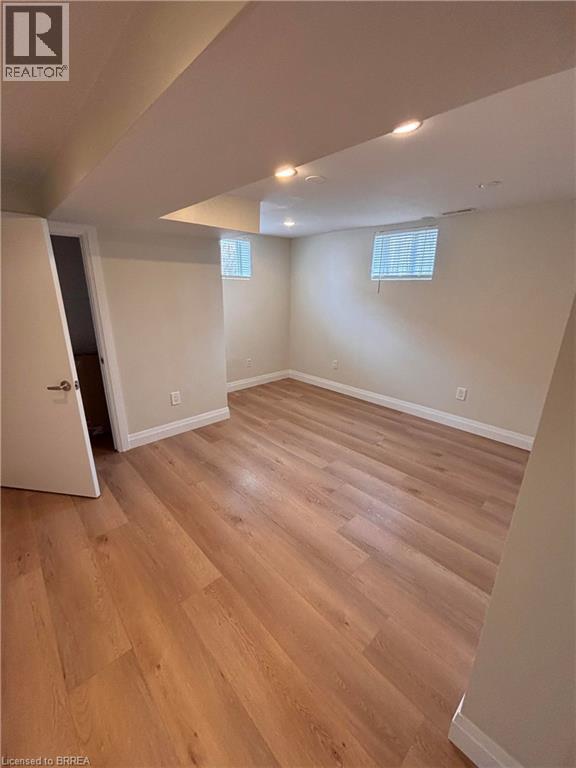 26 TERRANCE Drive Unit# LOWER, Brantford, Ontario, N3R3G1 — Photo 4