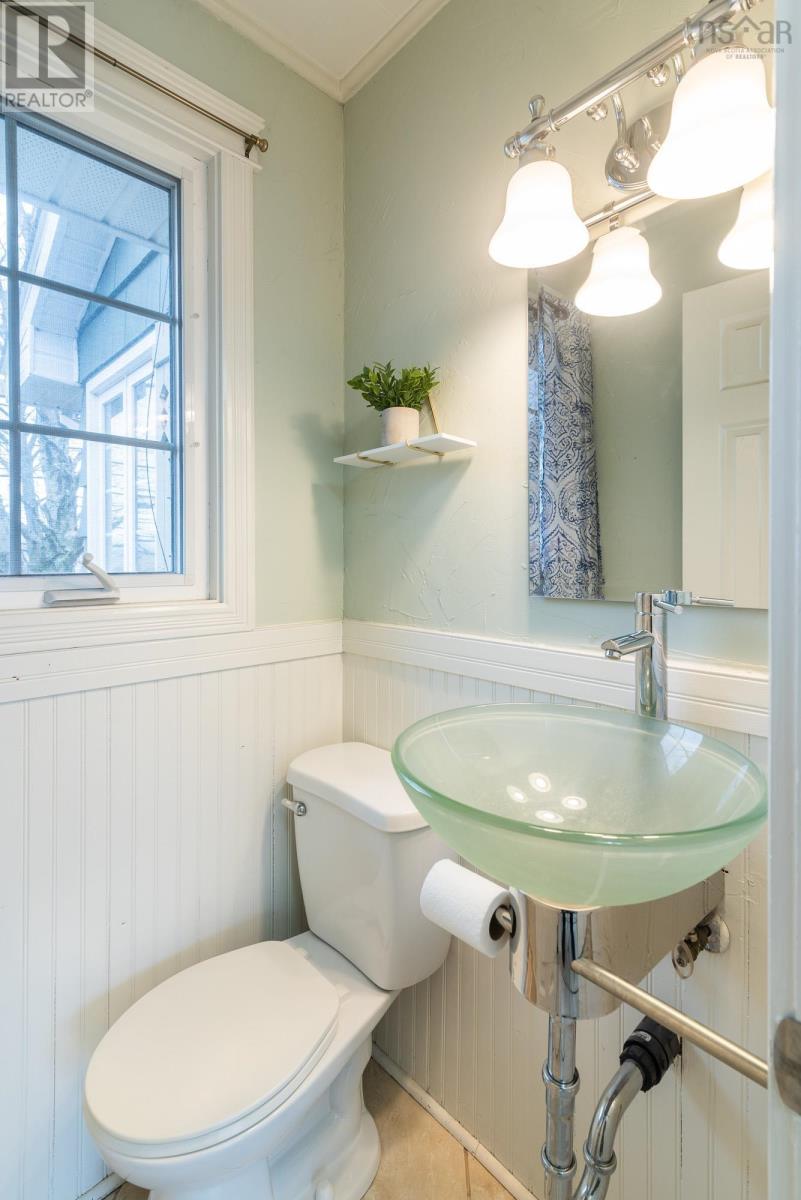 Property 14 of 38 of 13191 Highway 2