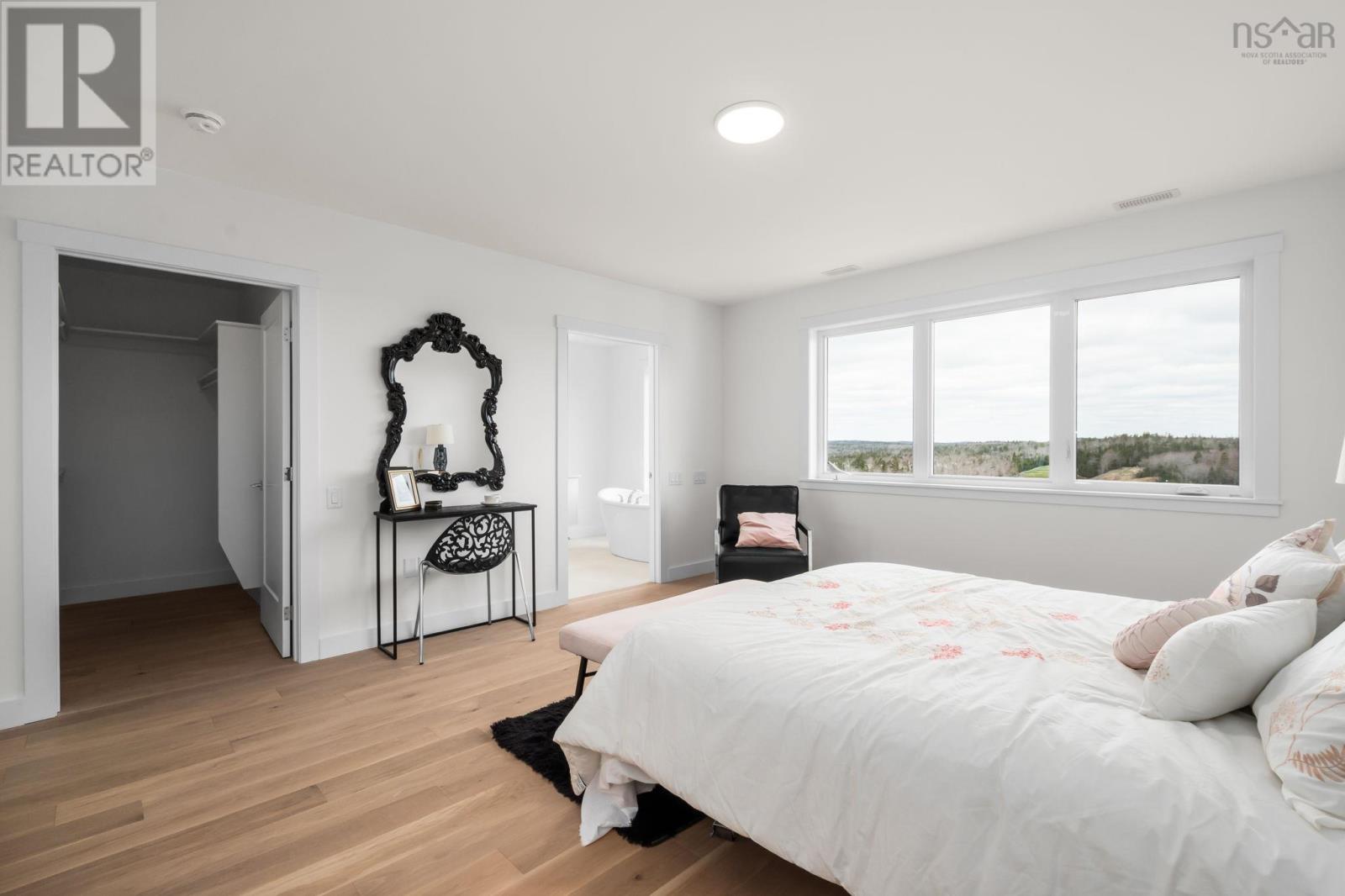 Property 21 of 41 of 201 Brunello Boulevard