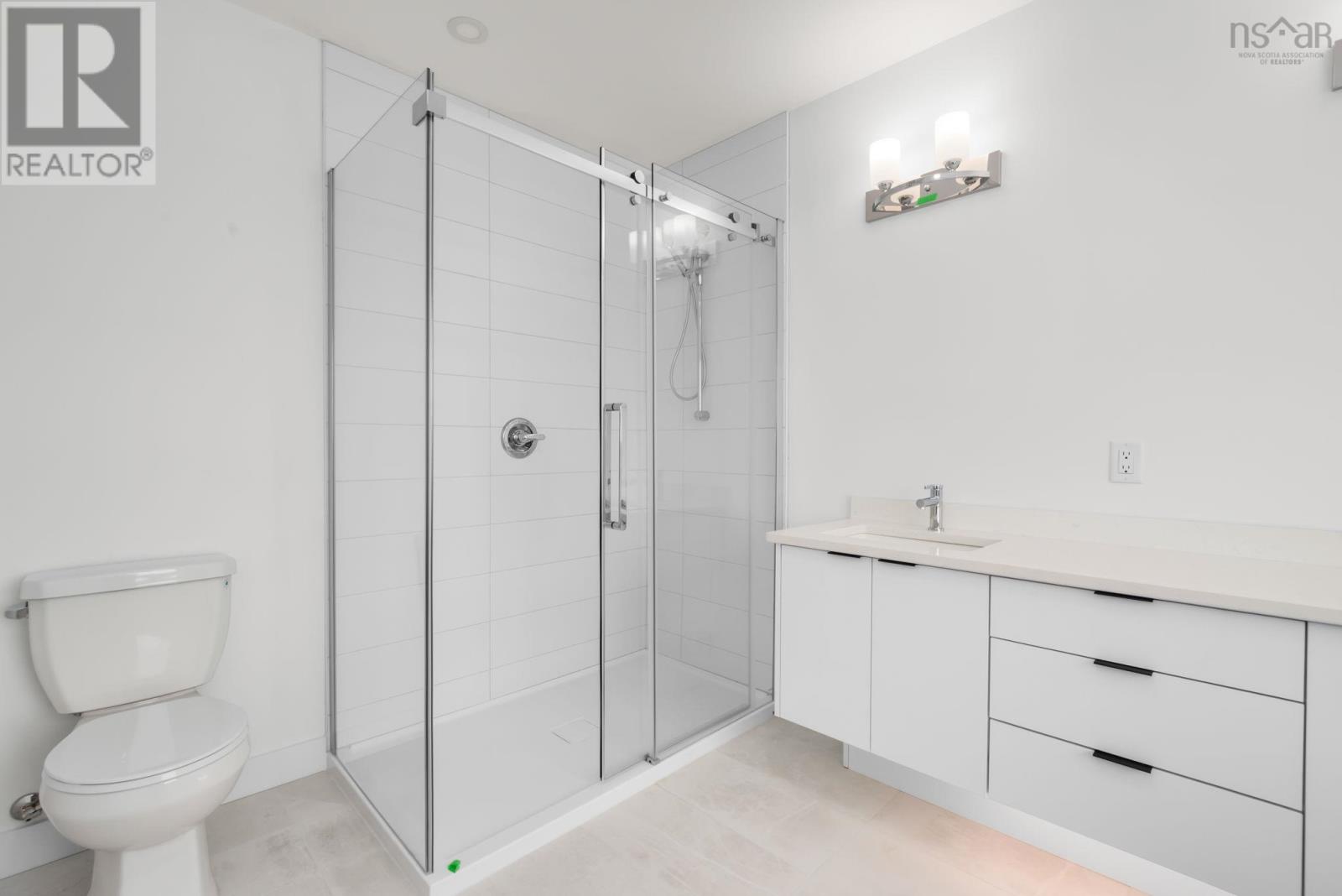 Property 25 of 41 of 201 Brunello Boulevard