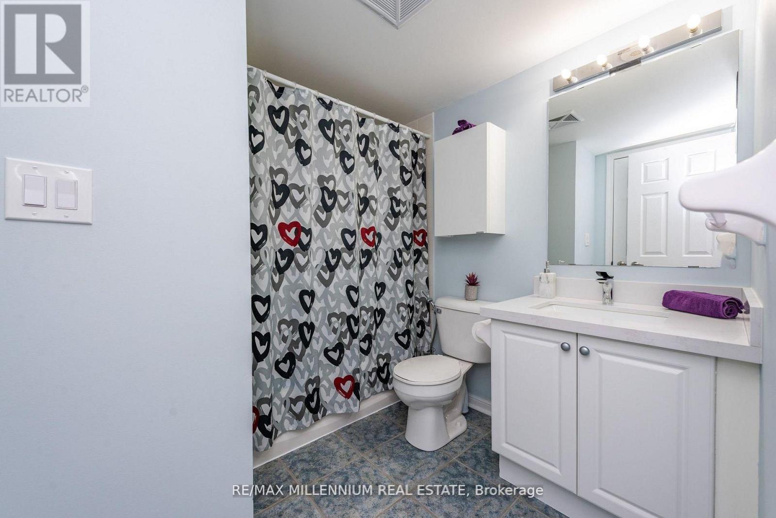 #1034 3045 FINCH AVENUE W - 15