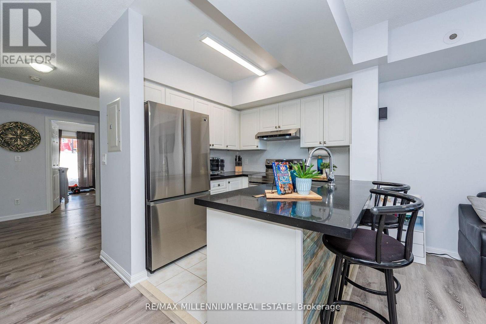#1034 3045 FINCH AVENUE W - 27