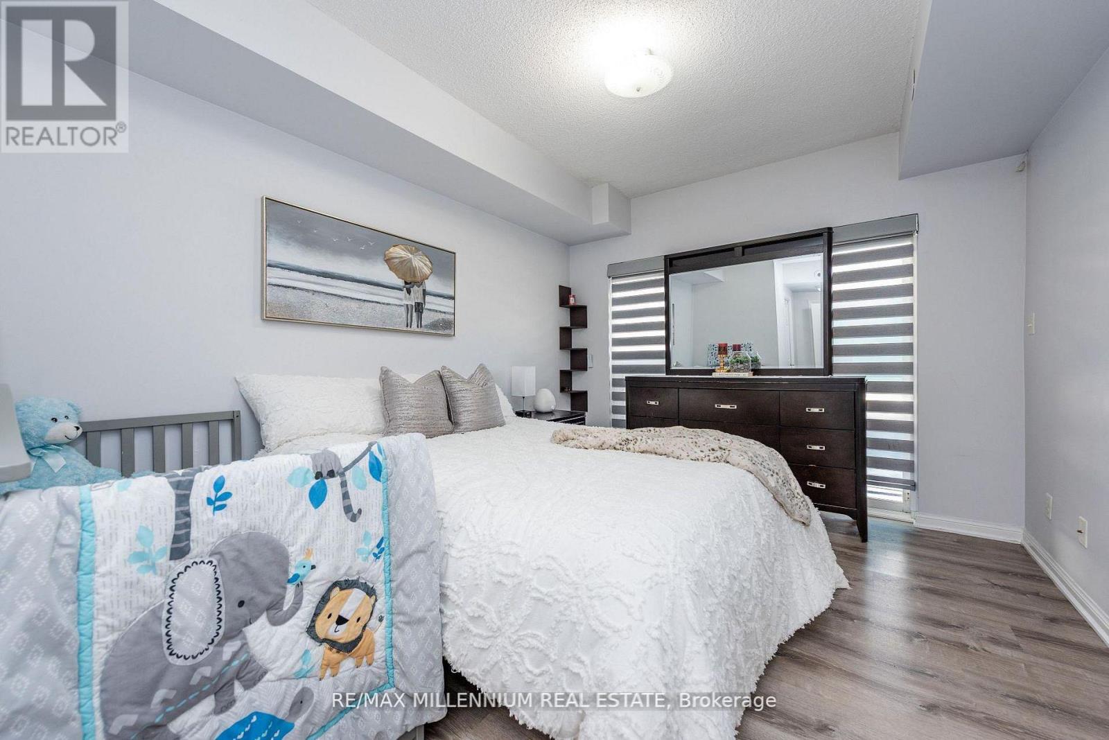 #1034 3045 FINCH AVENUE W - 6