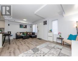 1034 - 3045 Finch Avenue W, Toronto, ON M9M0A5 Photo 32