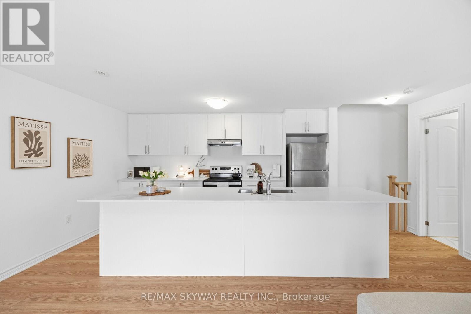 44 SPRINGDALE AVENUE - 15