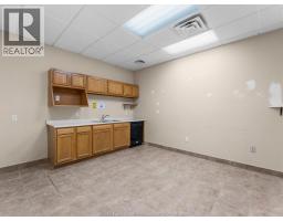 11865 County Rd 42, Tecumseh, ON N8N2M1 Photo 19