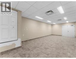 11865 County Rd 42, Tecumseh, ON N8N2M1 Photo 21