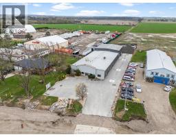 11865 County Rd 42, Tecumseh, ON N8N2M1 Photo 34