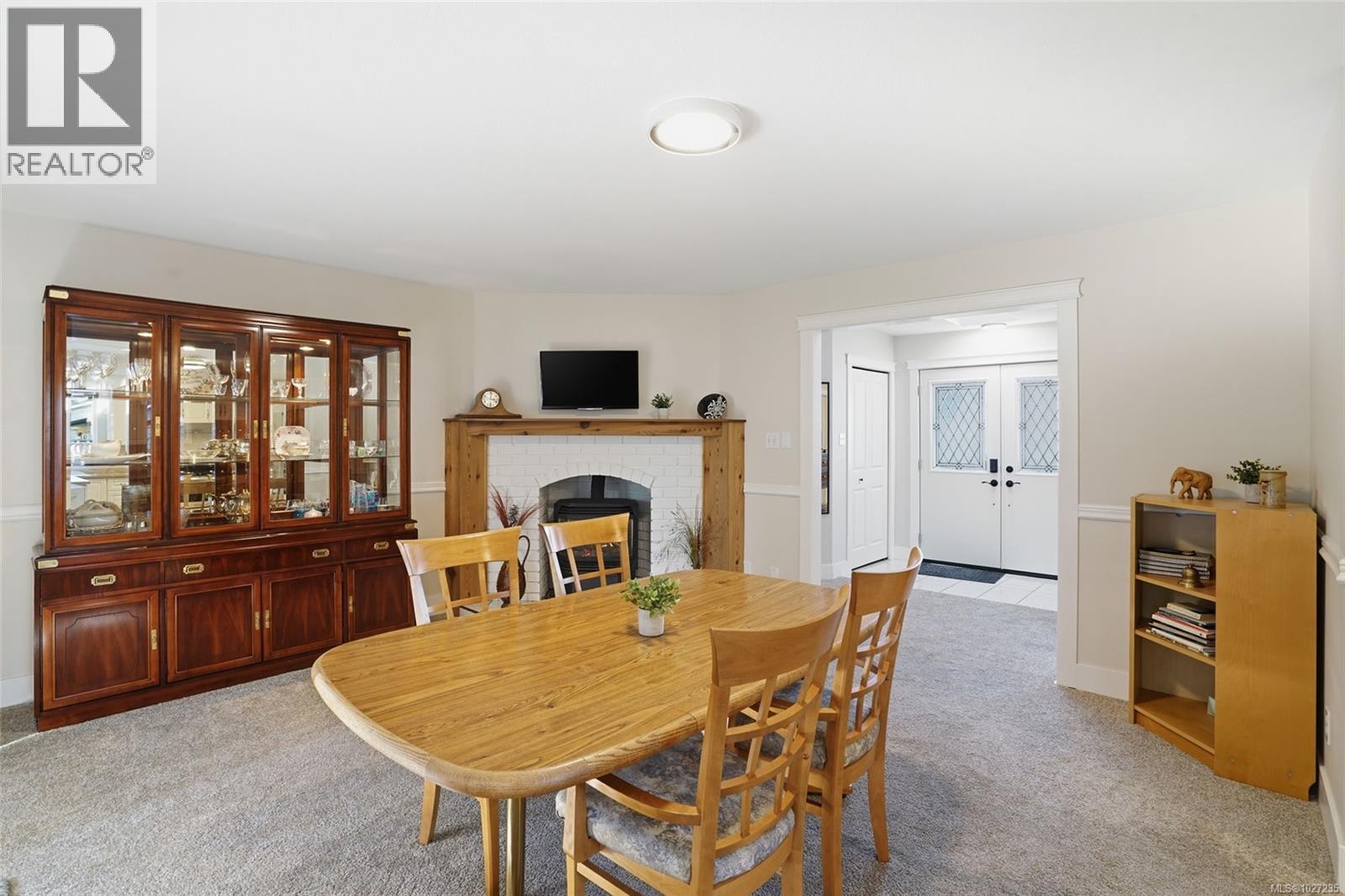 1148 Clubhouse Dr - 20
