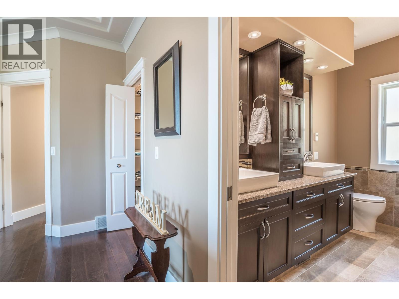  1751 Keloka Drive, West Kelowna