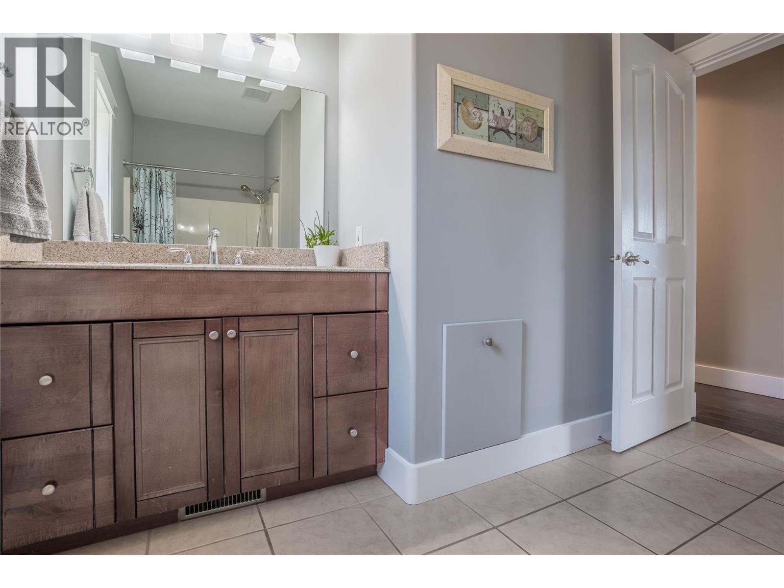  1751 Keloka Drive, West Kelowna