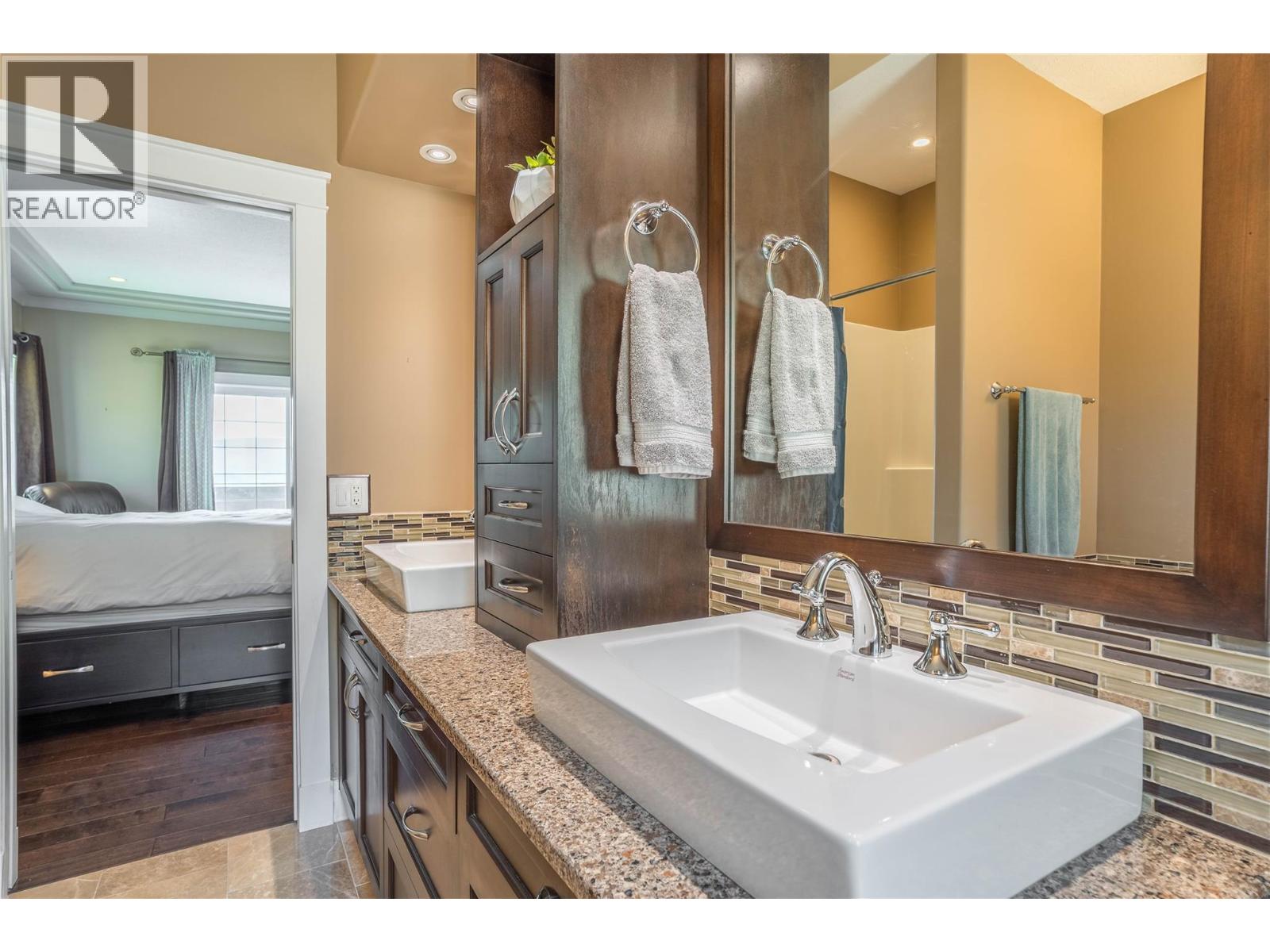  1751 Keloka Drive, West Kelowna