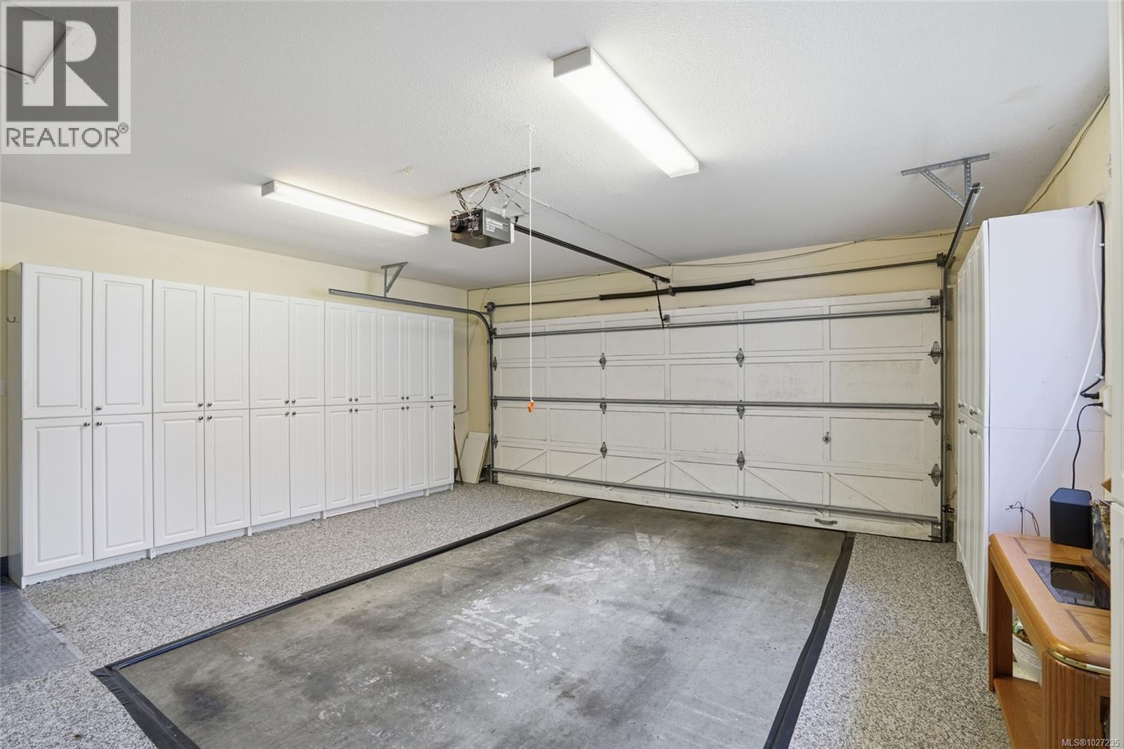 1148 Clubhouse Dr - 36