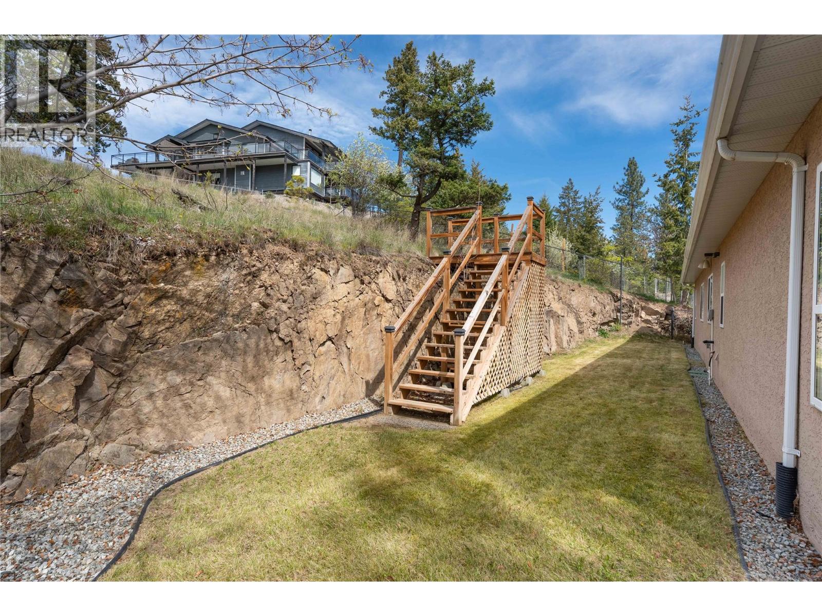  1751 Keloka Drive, West Kelowna
