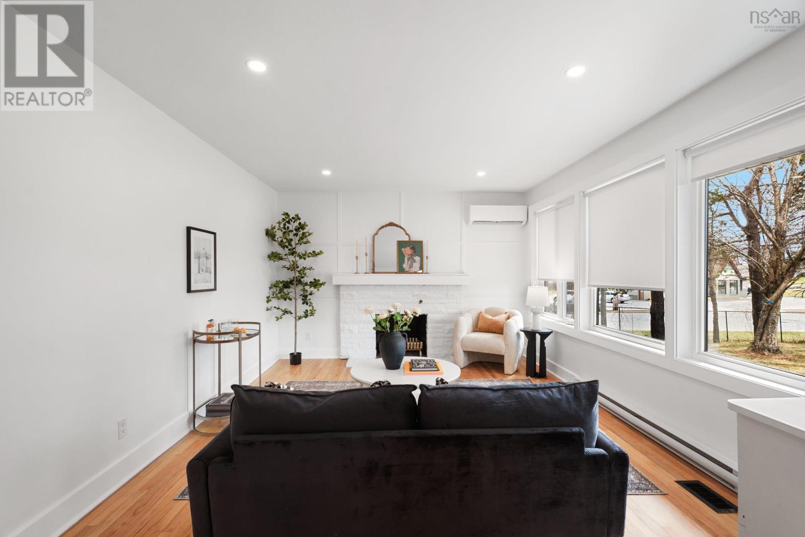 Property 9 of 50 of 105 Woodlawn Road