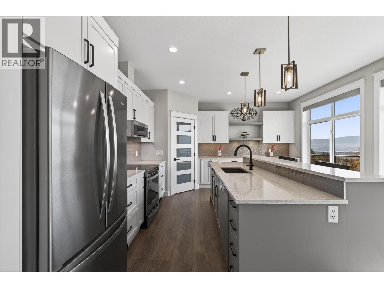  2847 Copper Ridge Drive, West Kelowna