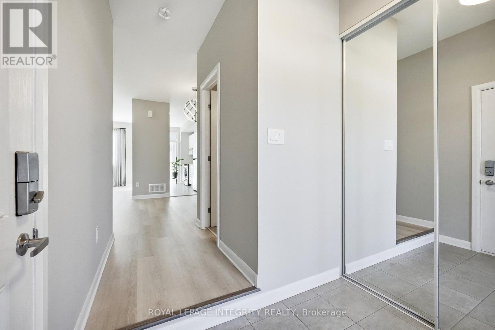 Open Layout leading to views of other levels