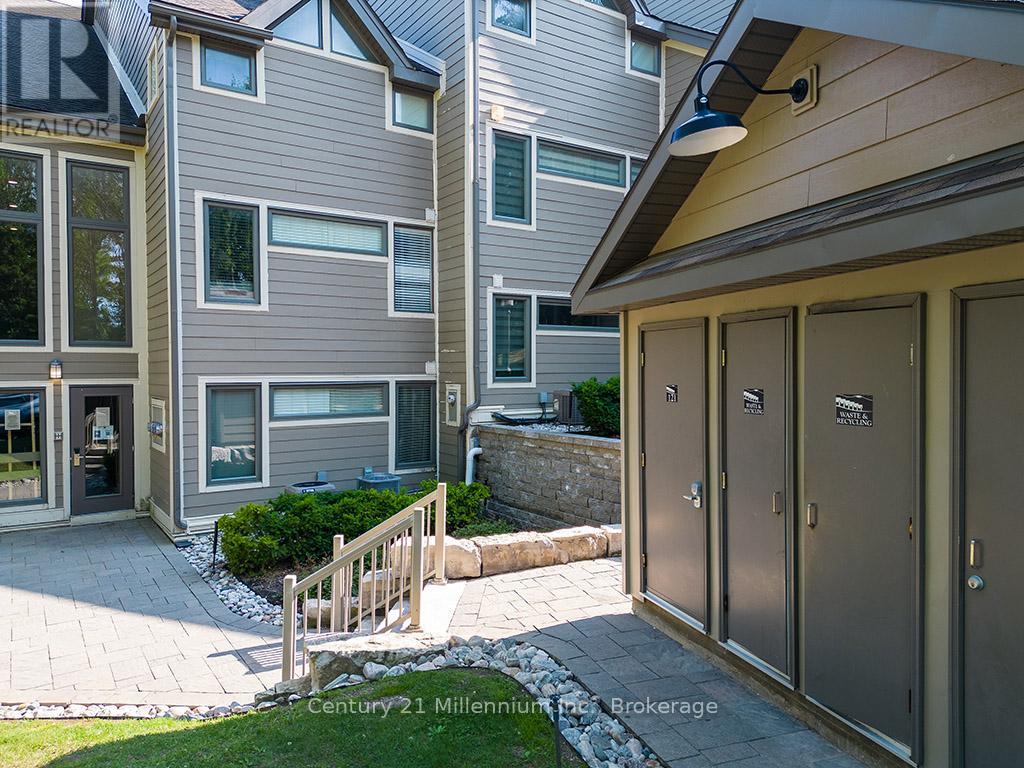 #121 796404 GREY ROAD 19 - 29