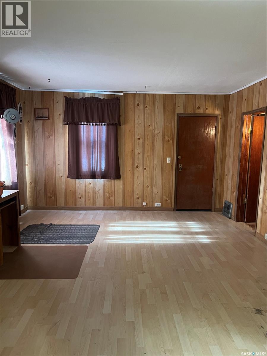 328 Windsor AVENUE — photo 6