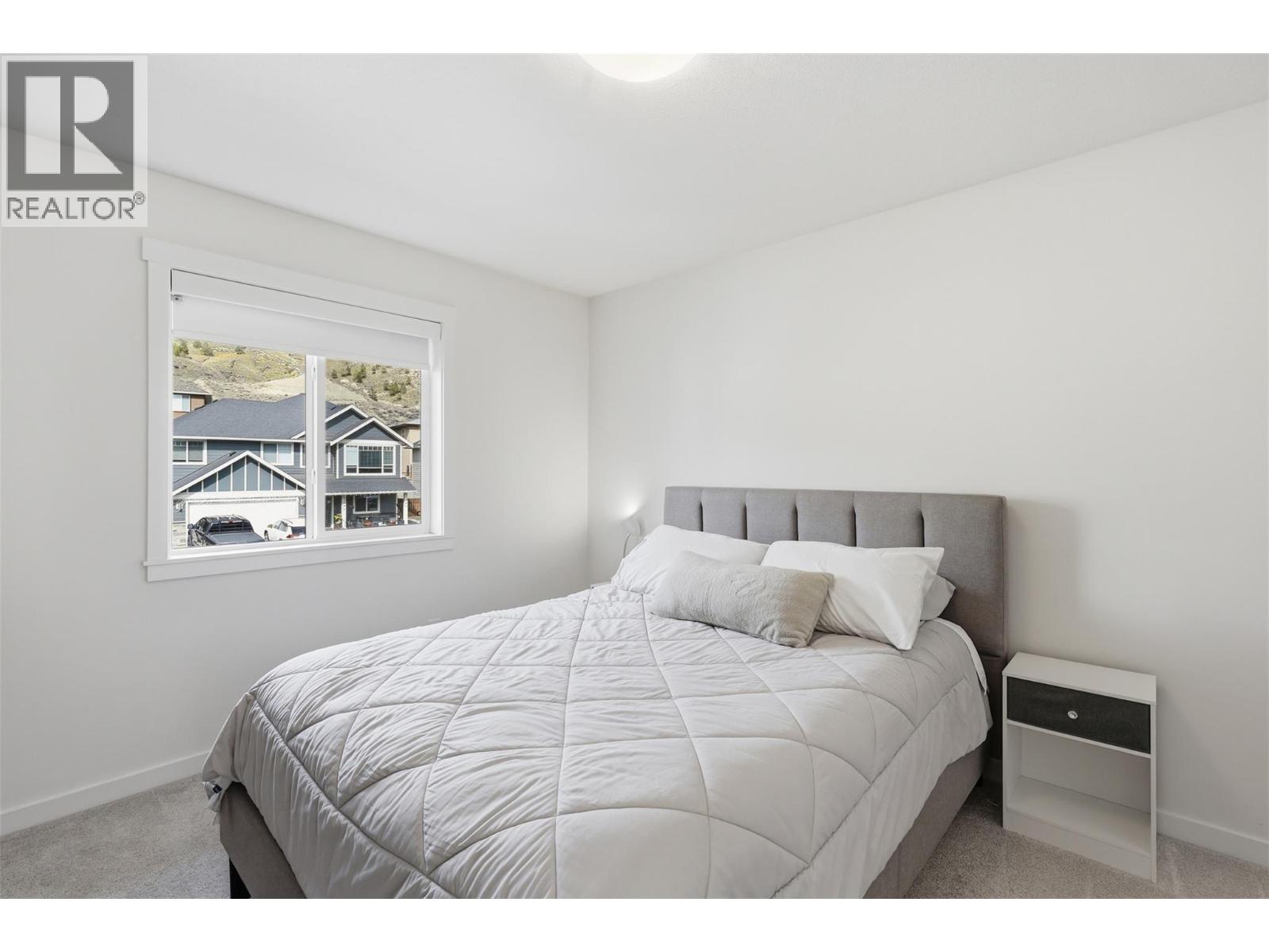 833 Woodrush Drive - 24