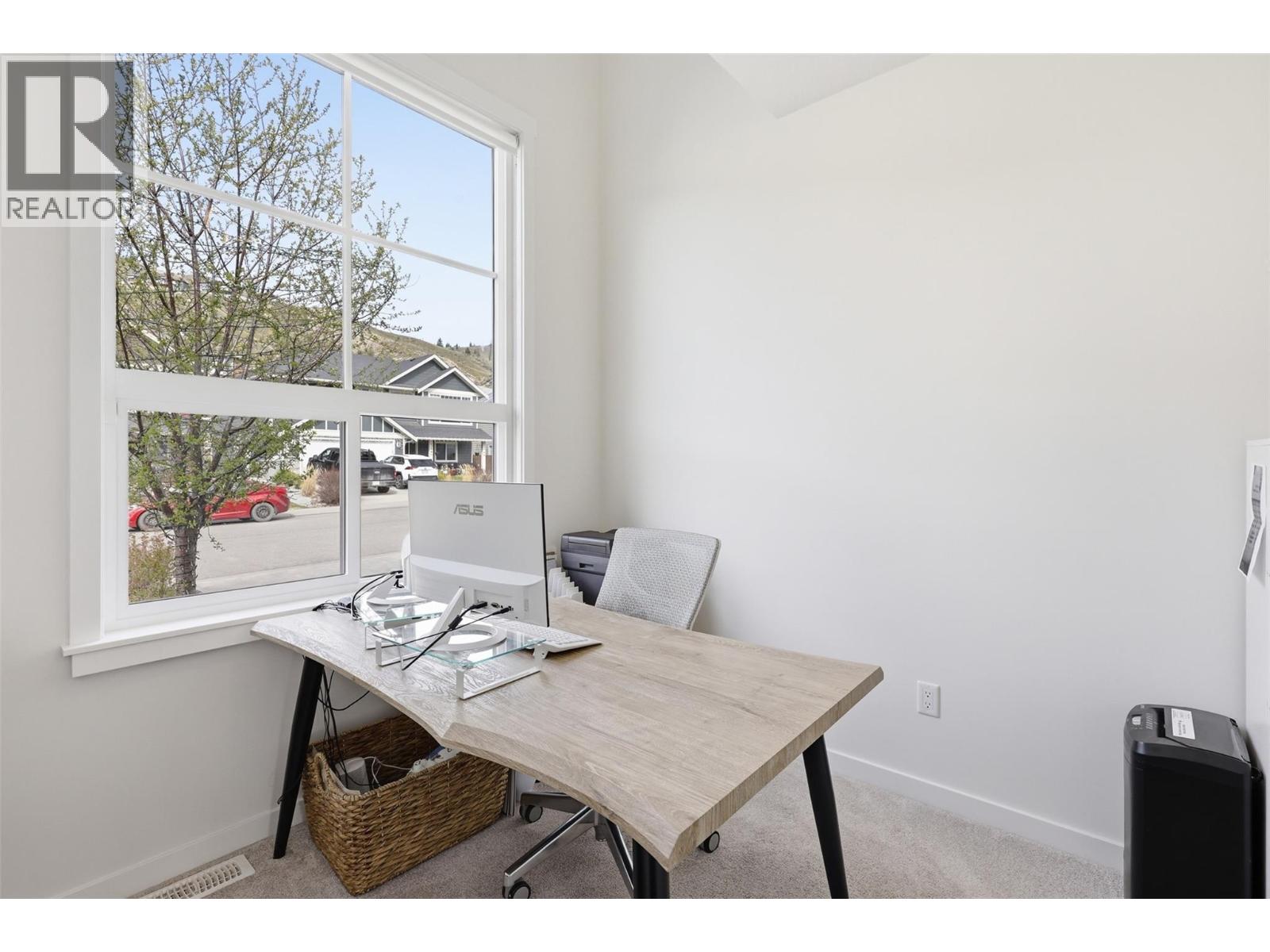 833 Woodrush Drive - 16