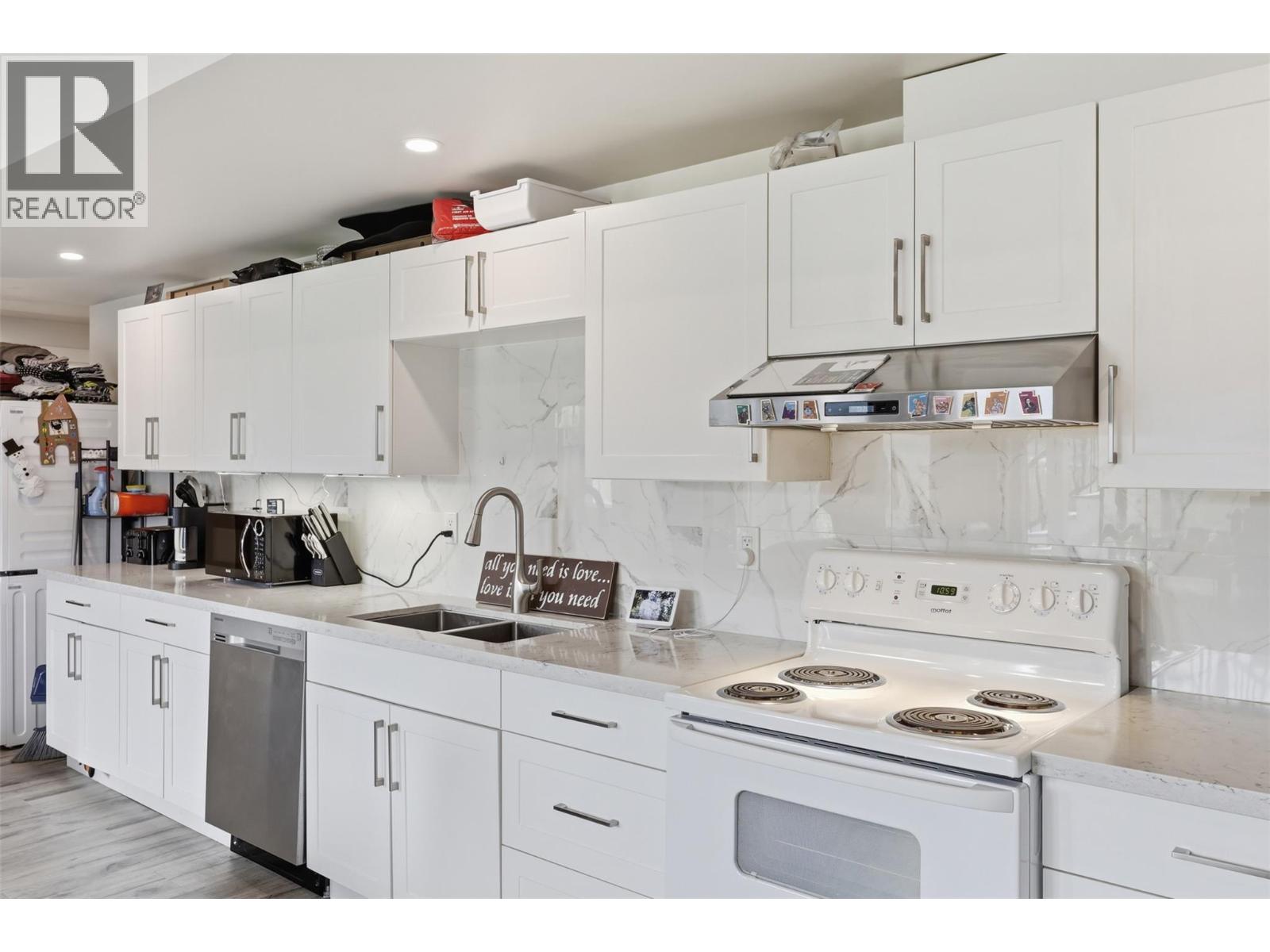 833 Woodrush Drive - 36