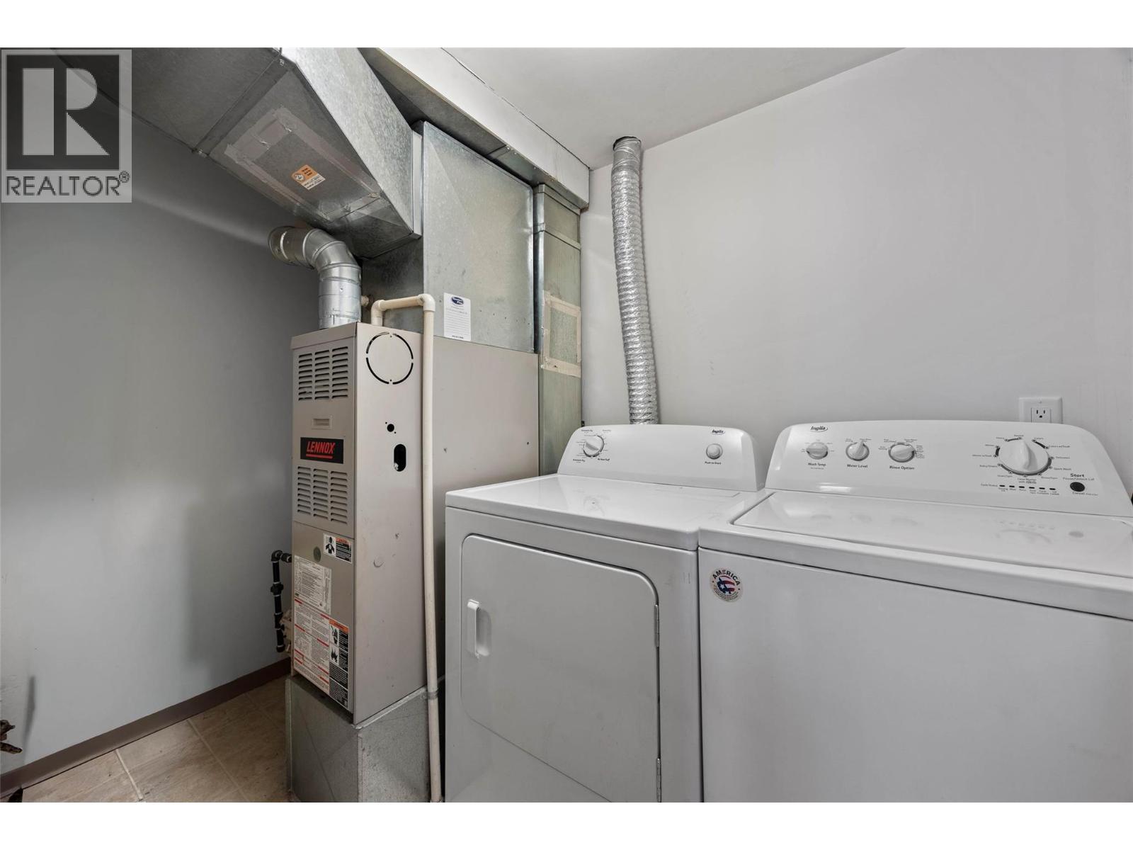 #43 137 MCGILL Road - 11