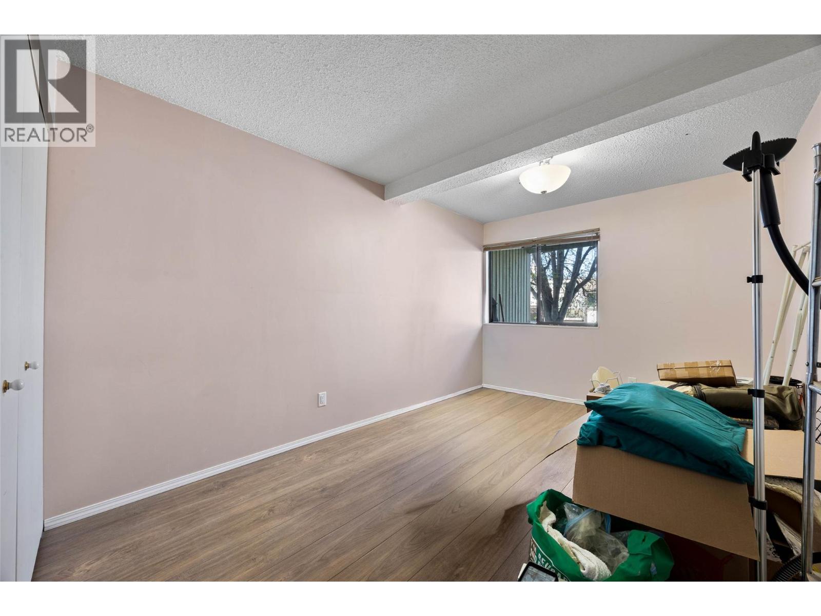 #43 137 MCGILL Road - 6