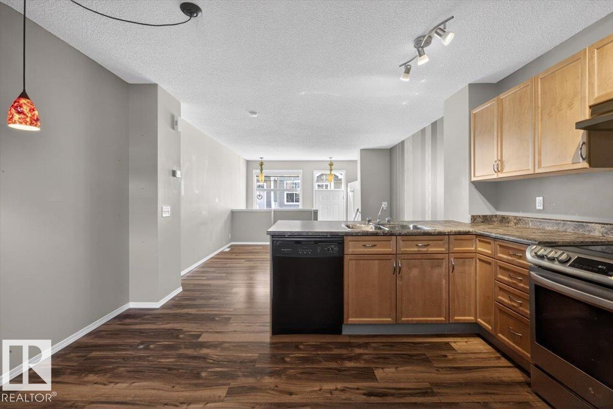 #130 5604 199 ST NW, Edmonton