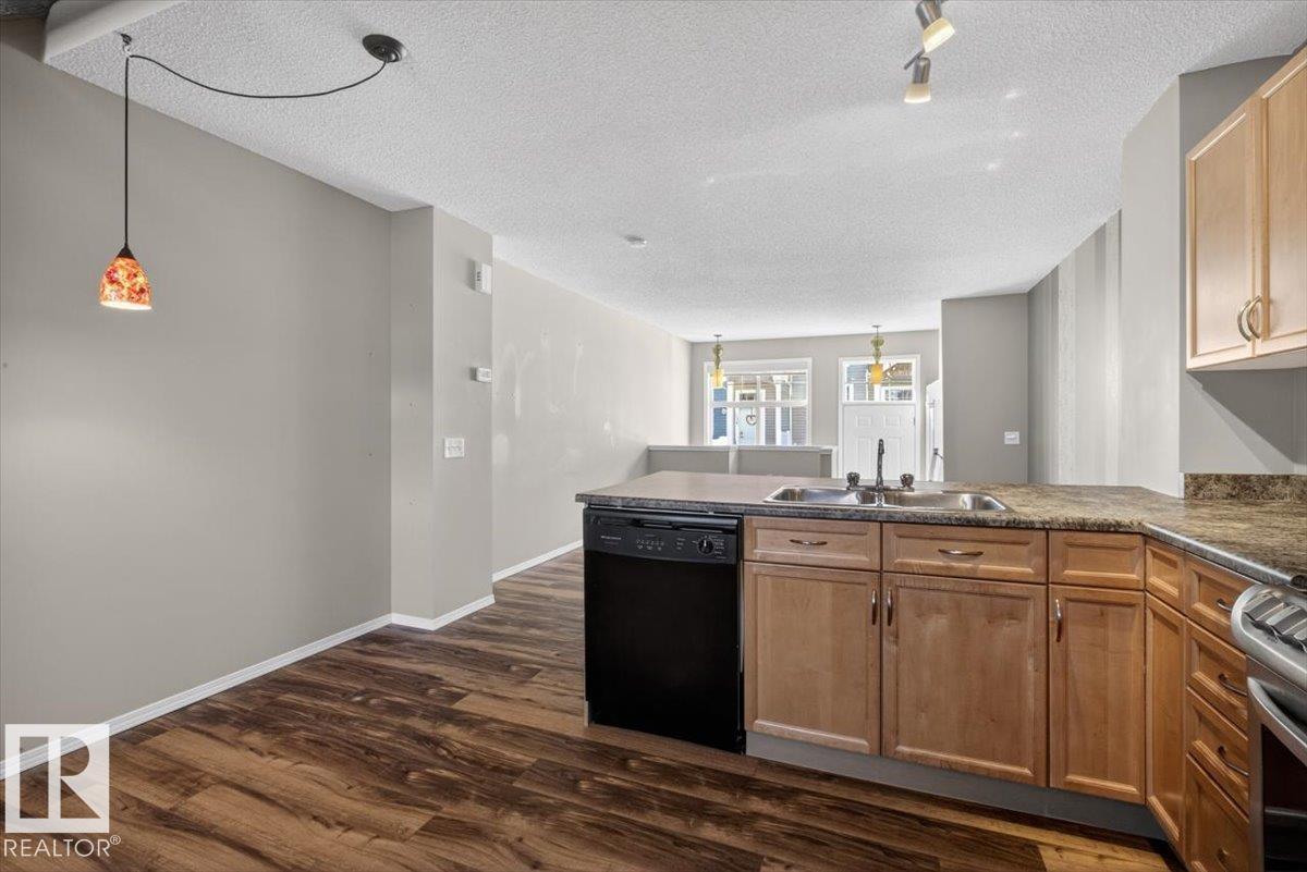 #130 5604 199 ST NW, Edmonton