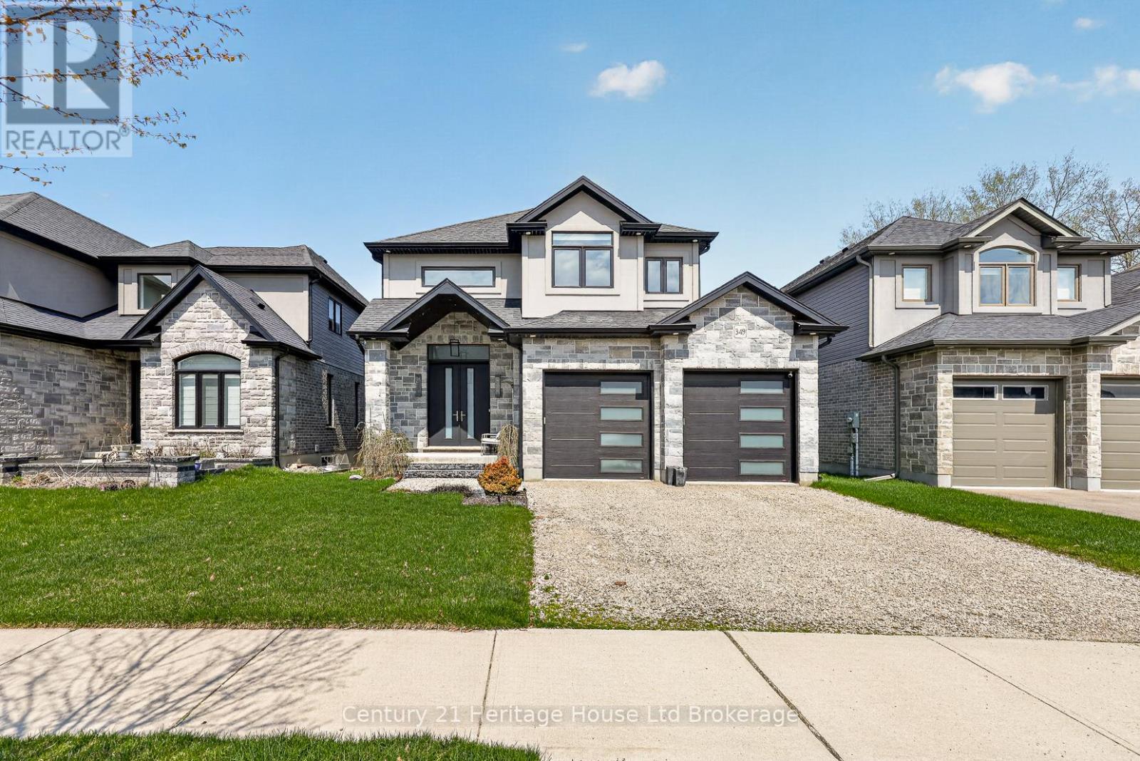 349 MASTERS DRIVE - Image 2