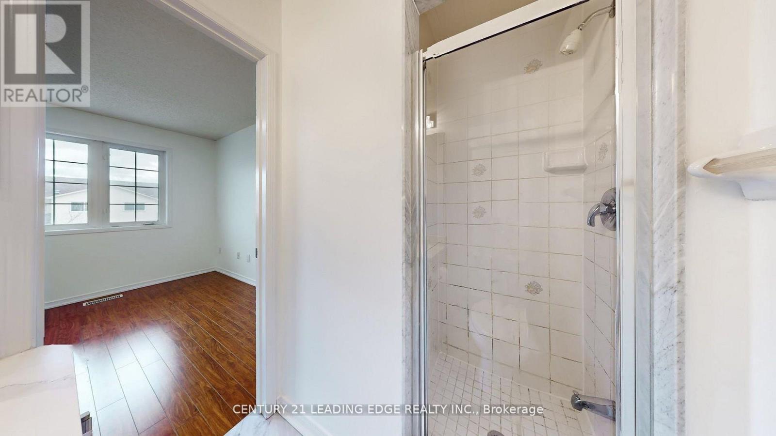 38 RUMI CRESCENT - 19