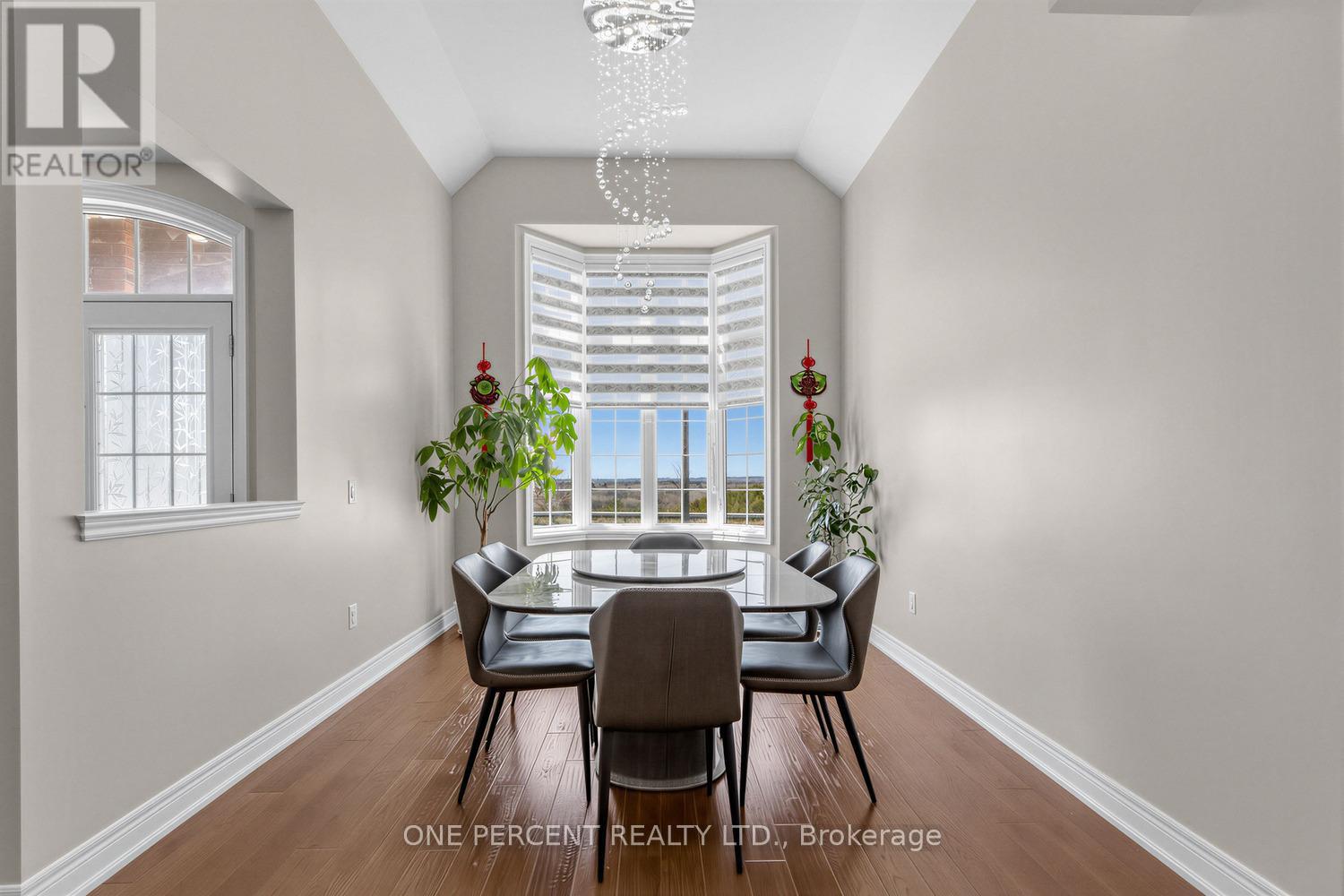 432 SEAVIEW HEIGHTS - 5