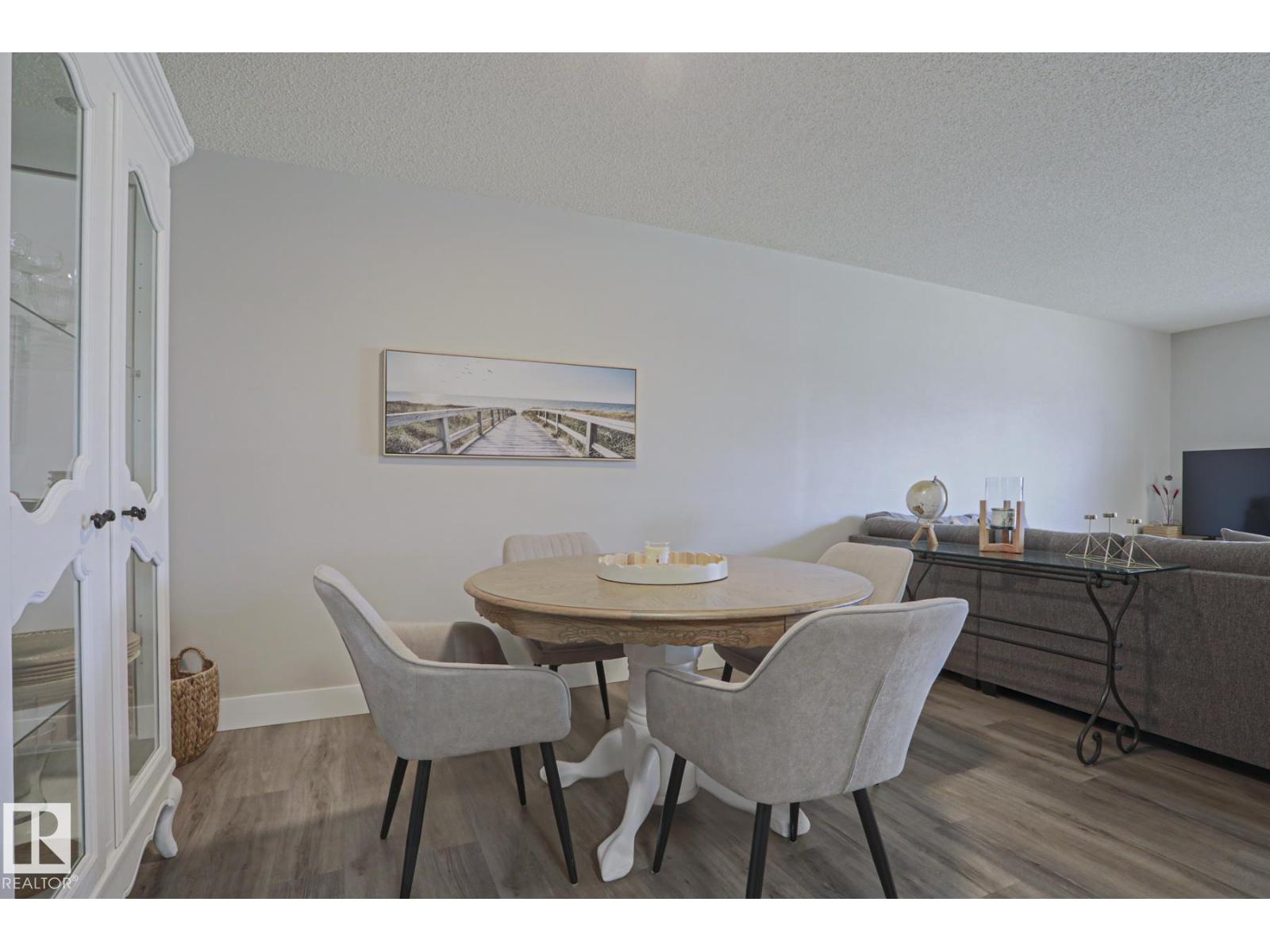 #7 2204 118 ST NW, Edmonton