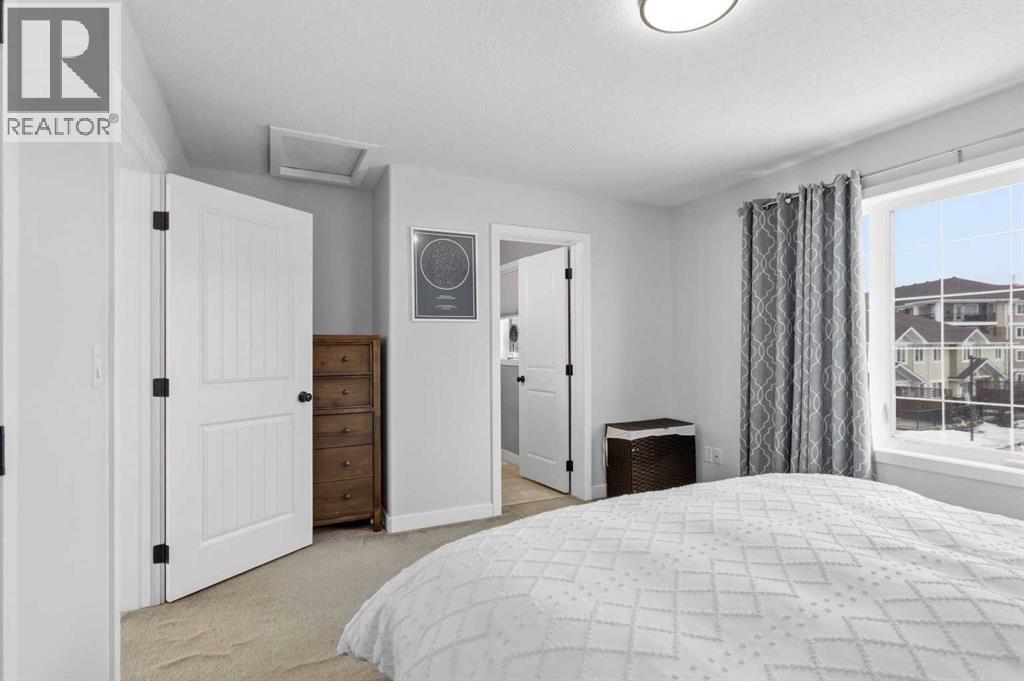 253 Grosbeak Way, Fort McMurray