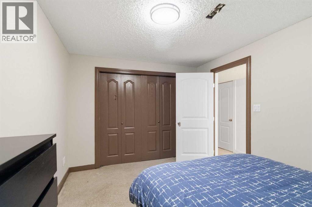 253 Grosbeak Way, Fort McMurray