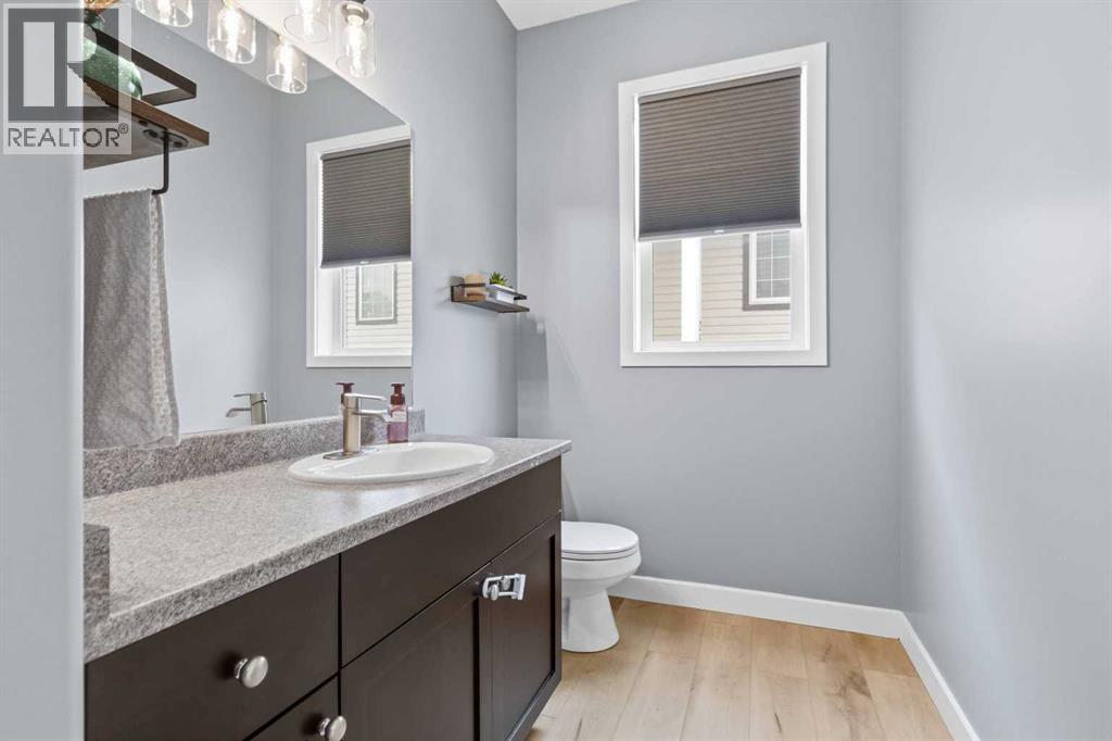 253 Grosbeak Way, Fort McMurray