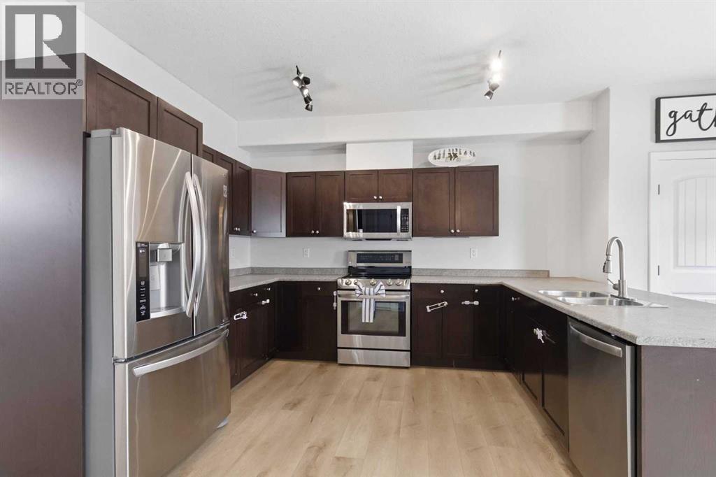 253 Grosbeak Way, Fort McMurray