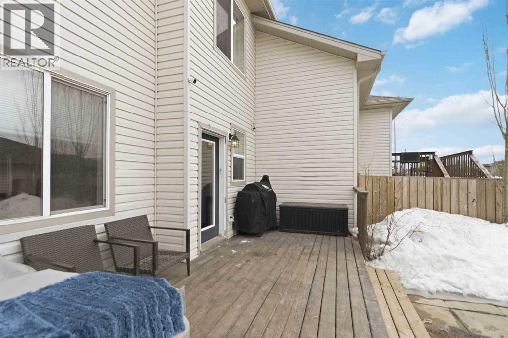 253 Grosbeak Way, Fort McMurray