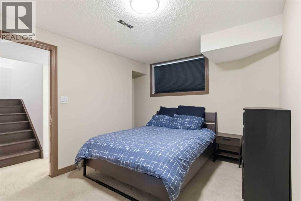 253 Grosbeak Way, Fort McMurray