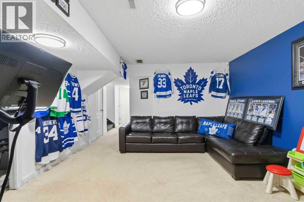 253 Grosbeak Way, Fort McMurray