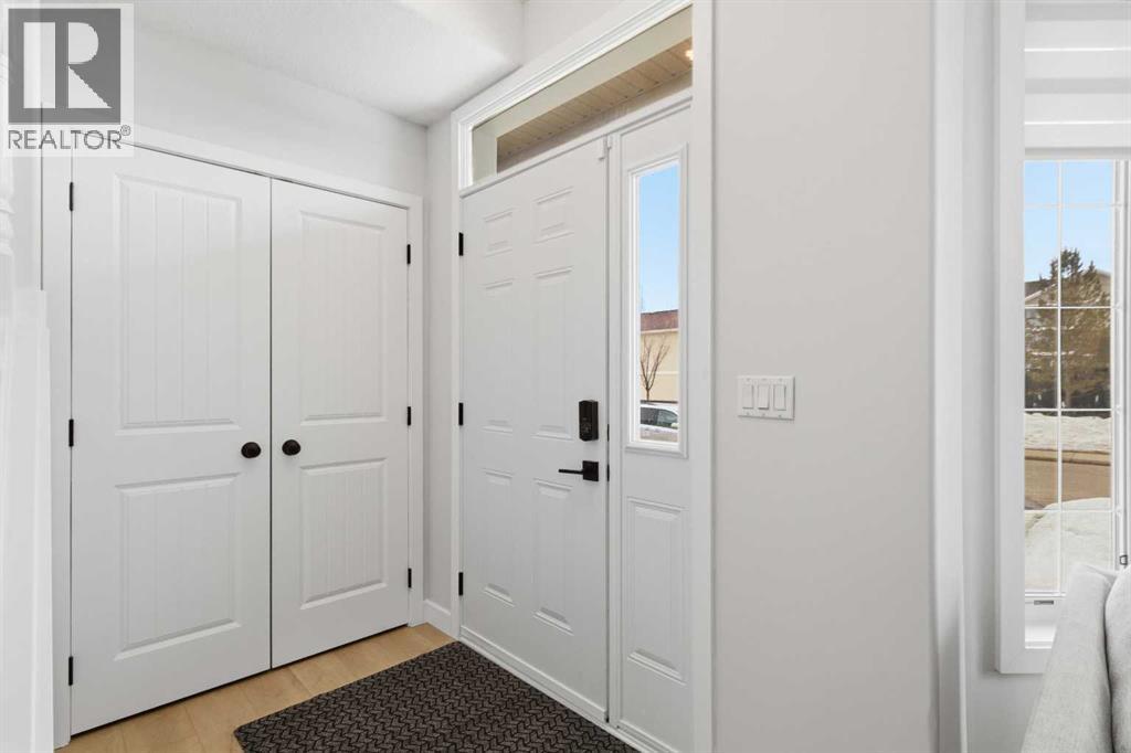 253 Grosbeak Way, Fort McMurray