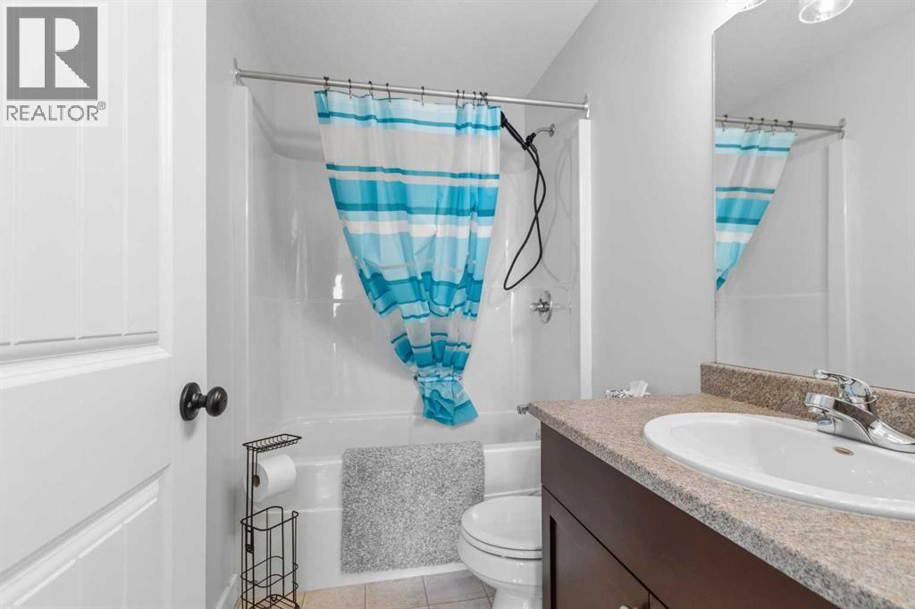 253 Grosbeak Way, Fort McMurray