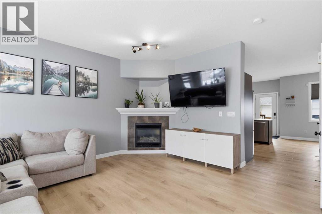 253 Grosbeak Way, Fort McMurray